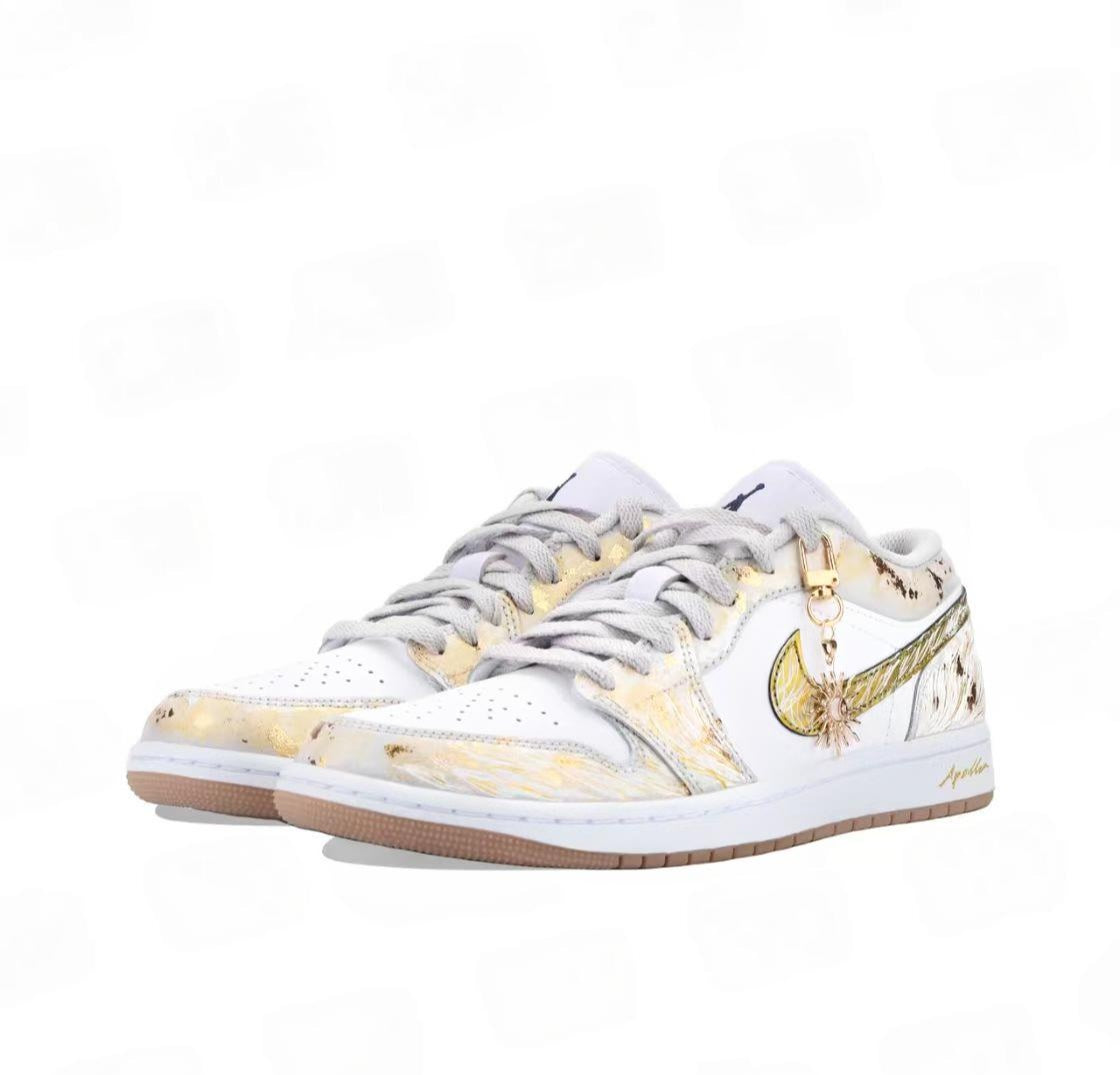【Custom Sneakers】 Jordan Air Jordan 1 Low OG "Apollo Gold" - Sun-Kissed Metallic Low-Top Retro Sneakers Unisex White/Gold with Eclipse Cushion™ & Deluxe Gift Sleeve